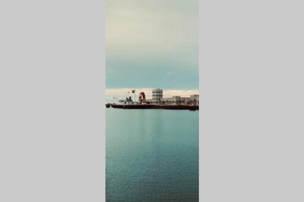 Les Delices Du Havre 15 Min Du Centre Ville Et De La Mer Le Havre Luaran gambar